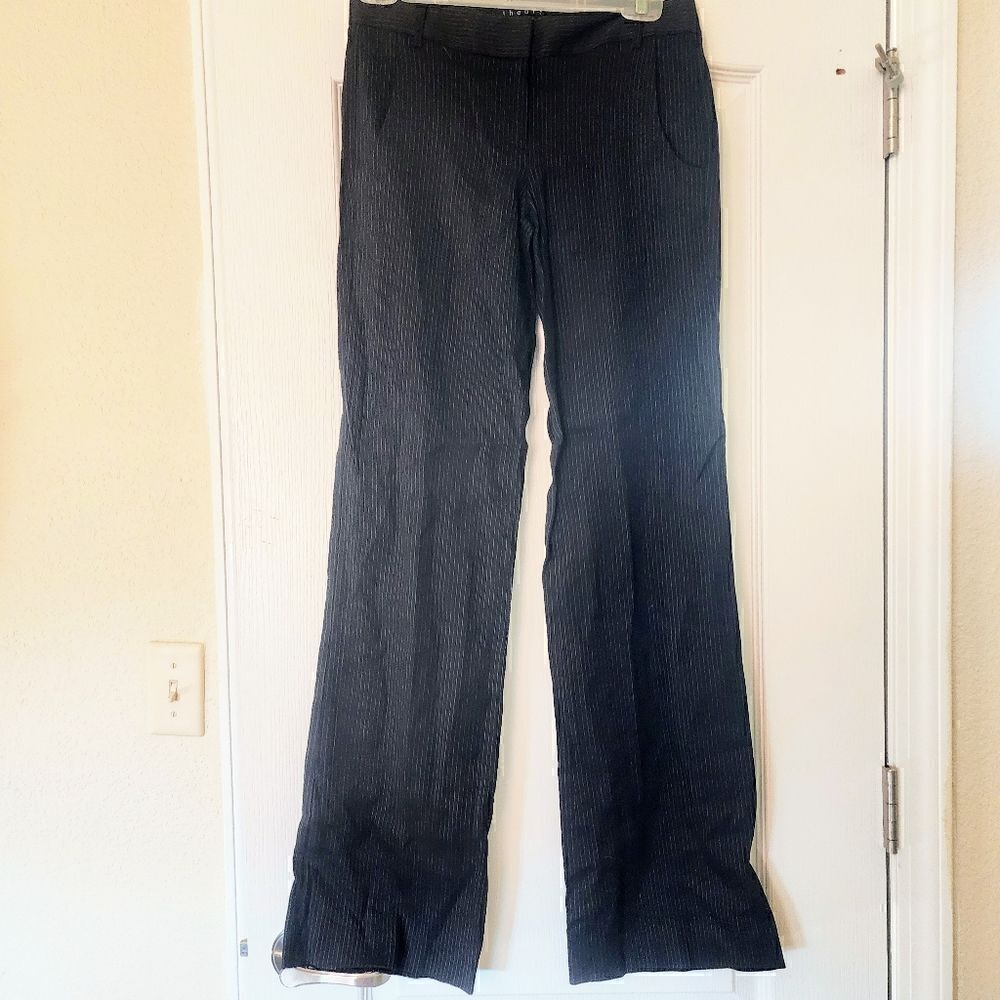 NWT Theory Caren pinstriped pants 00